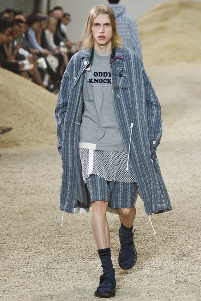 Look 39